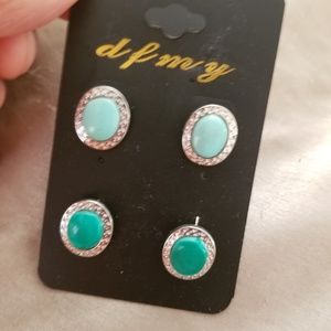 2 Earring set